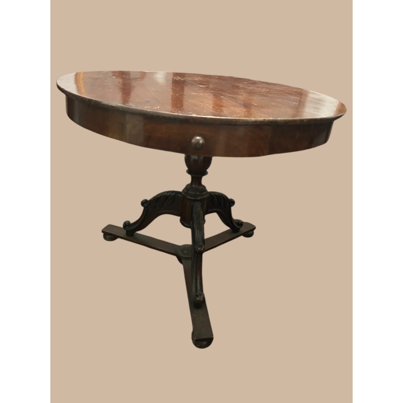 MESA REDONDA CON CAJONES